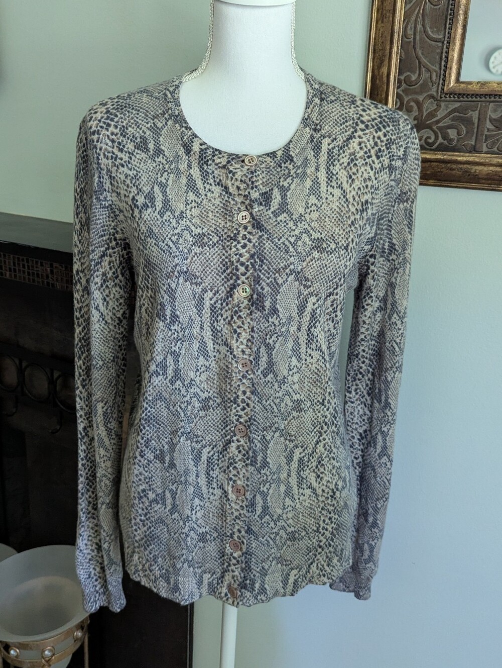 Doncaster Women's Large Snake Print Cashmere Cardigan Brown Tones Long Sleeve